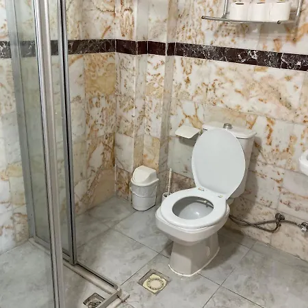 Apartment Popular 2 Bed Apart In Central With Many On Site Amenities Facilities